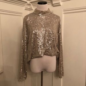 H & M slouchy silver sequin top